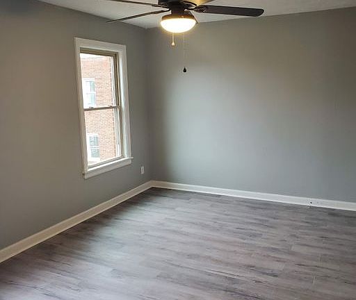 3rd image of 1111 Lincoln Ave APT 3