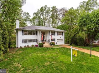 1402 Cola Dr, Mc Lean, VA 22101