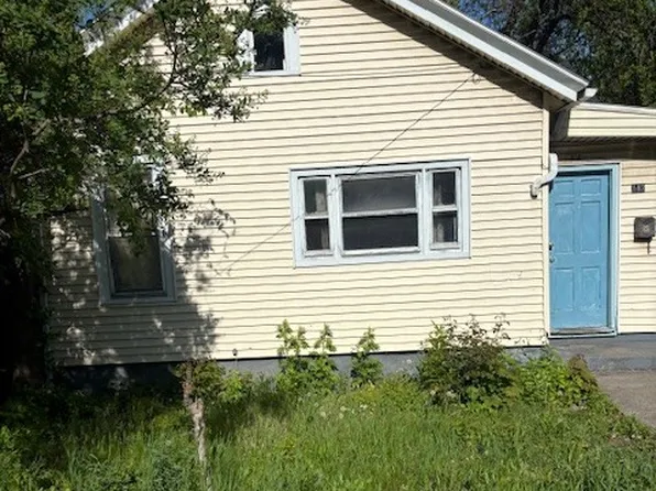 142 Saxton St, Rochester, NY 14611
