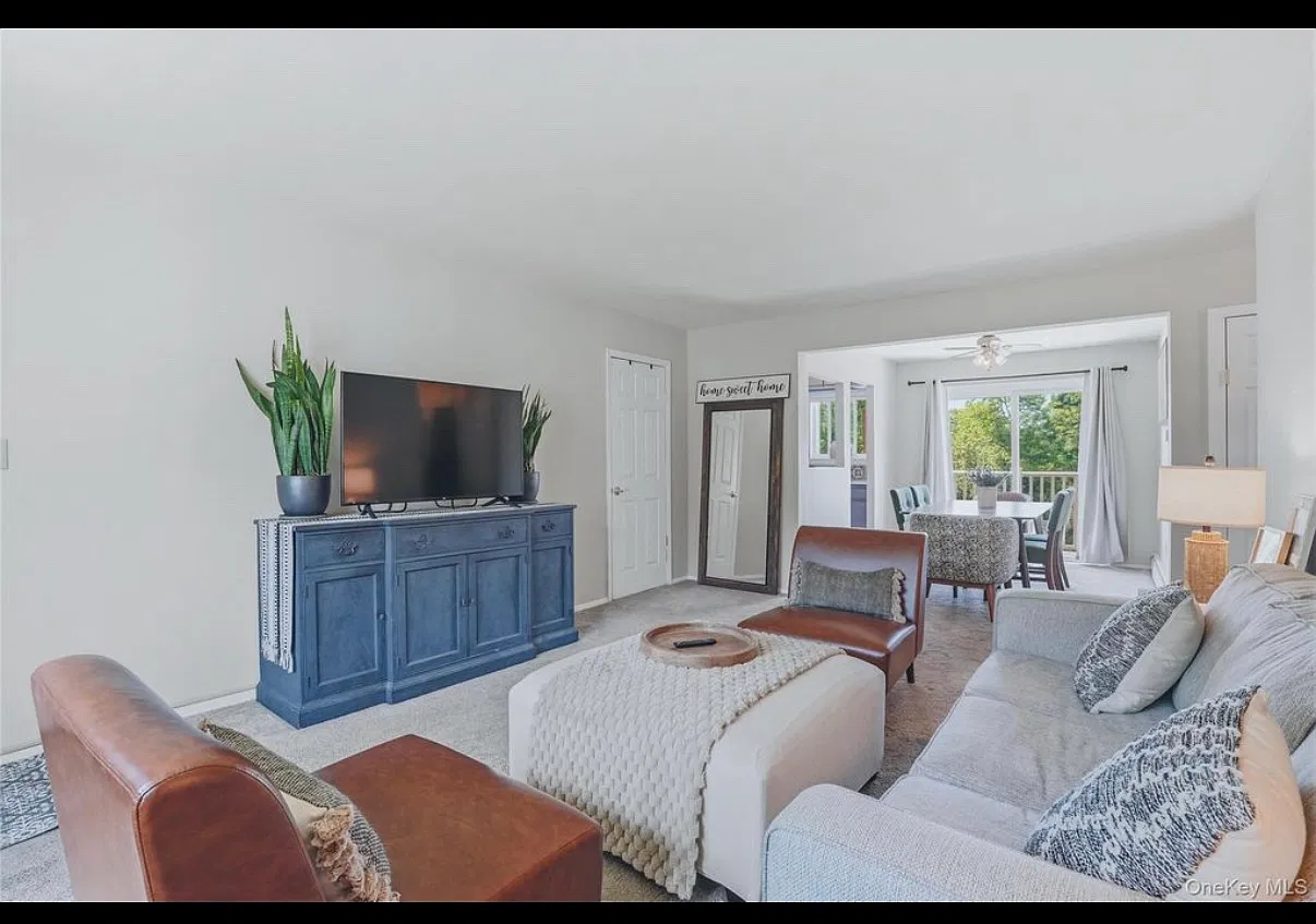 2 bed, 1.5 bath, 960 sqft, $2,500 — Photo 4