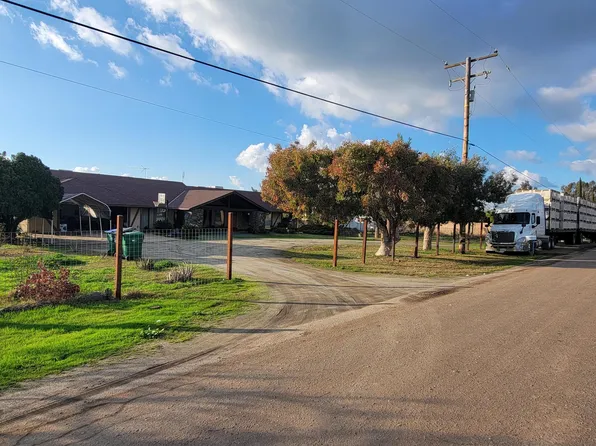 20605 Road 252 Avenue, Strathmore, CA 93267