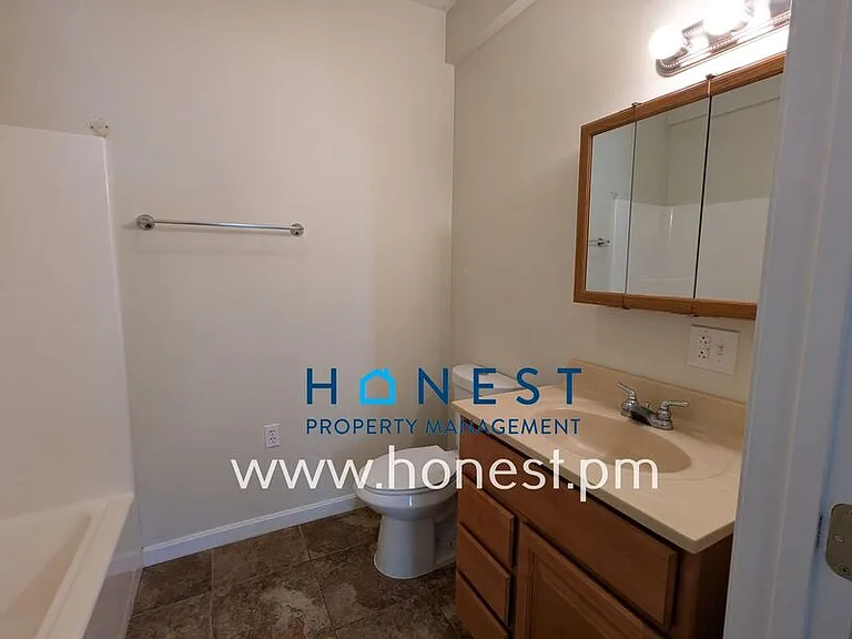 1635 Lewiston Rd #9 — Photo 17