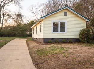 1622 3rd Ave, Opelika, AL 36801