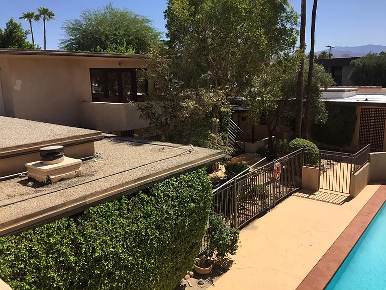 La Casa — Photo 80