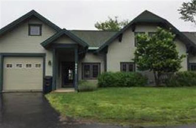1st image of 8441 Canterbury Dr