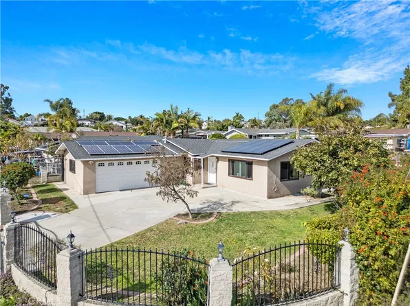 609 Spires St, Vista, CA 92083