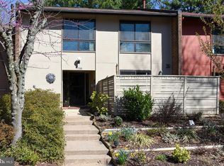 11768 Indian Ridge Rd, Reston, VA 20191