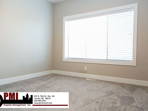 5th image of 3300 Tree Line Dr