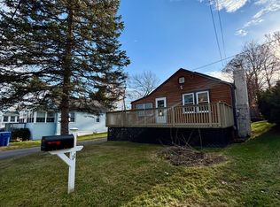 11 West Street, East Hampton, CT 06424