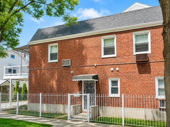 152-20 Peck Avenue, Flushing, NY 11355