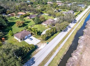 13602 SW 24th St, Davie, FL 33325