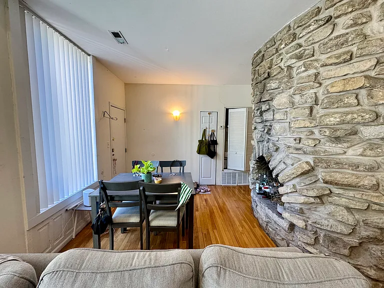 1057 W Belden Ave #3A — Photo 14
