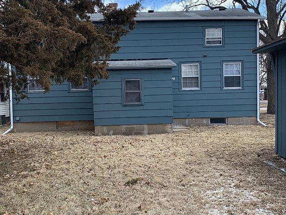 2nd image of 796 Olive St