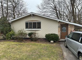 98 S Coleman Rd, Centereach, NY 11720