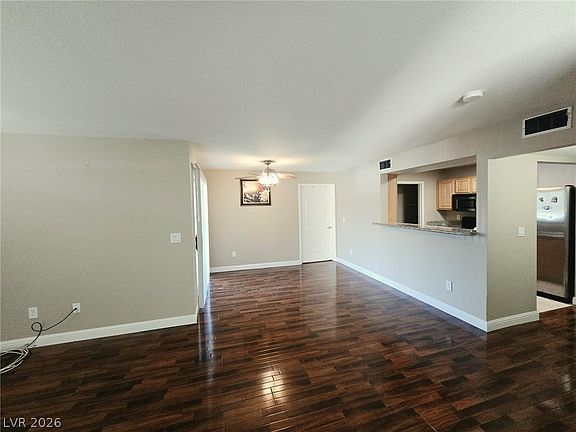 4th image of 5055 W Hacienda Ave Unit 1055