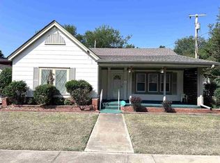 206 NW 7th St, Lawton, OK 73507