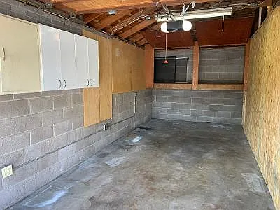 Garage - add'l storage in the front of the garage