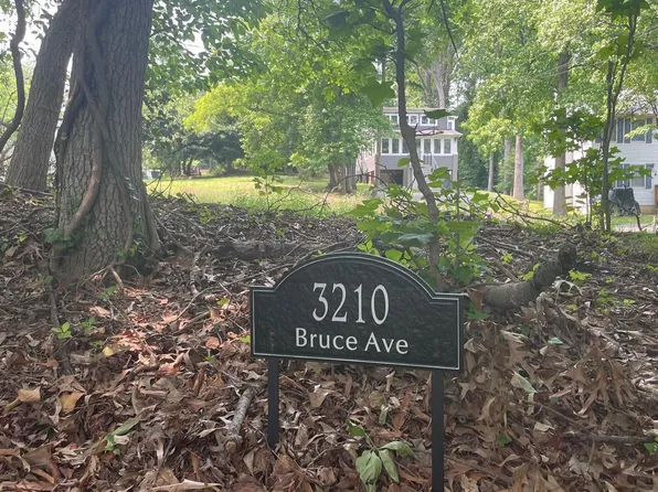3210 Bruce Ave, Annapolis, MD 21403
