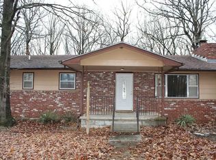 10058 Queens Lace Dr, Granby, MO 64850