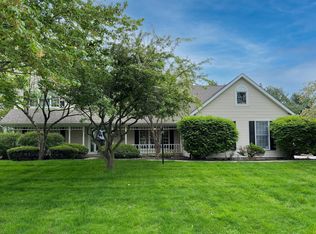 51630 Bluffside Ct, Granger, IN 46530