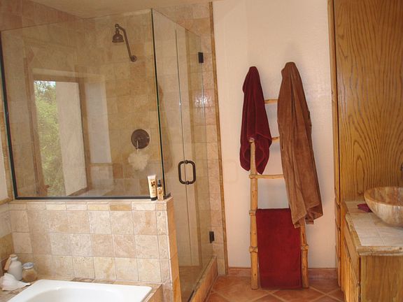 Mstr Bathroom
