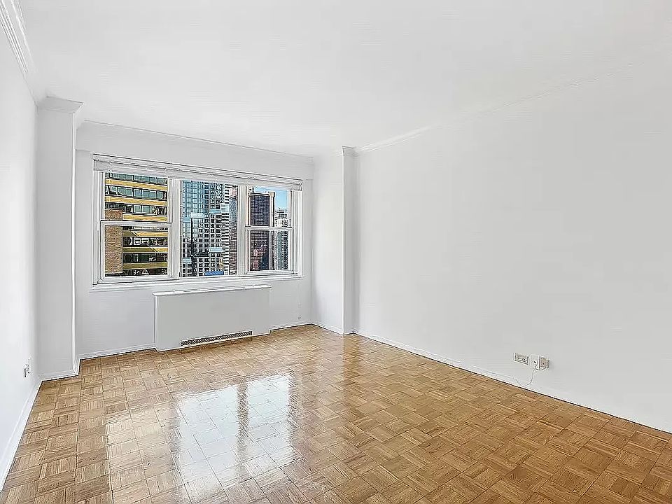 1st image of 159 W 53rd St APT 28D