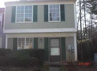 5738 Wells Cir, Stone Mountain, GA 30087