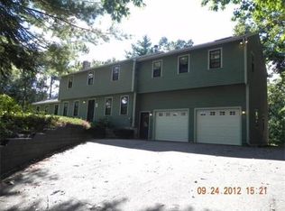 458 High St, Dunstable, MA 01827