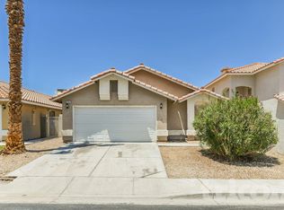 5582 Super Bowl Dr, Las Vegas, NV 89110