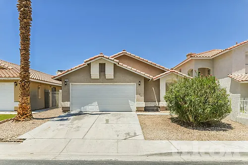 5582 Super Bowl Dr Photo 1