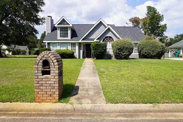 1st image of 408 Cliff Howard Dr