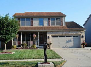 1067 Rendezvous Ln, Columbus, OH 43207