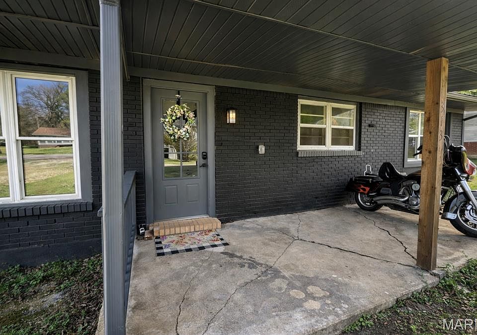 1st image of 313 Keeth Rd