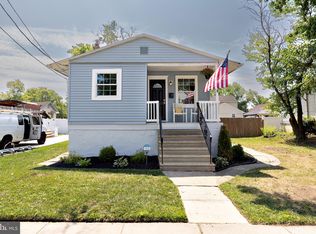 207 E Crestwood Ave, Somerdale, NJ 08083