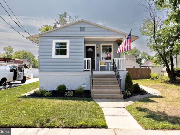 207 E Crestwood Ave, Somerdale, NJ 08083