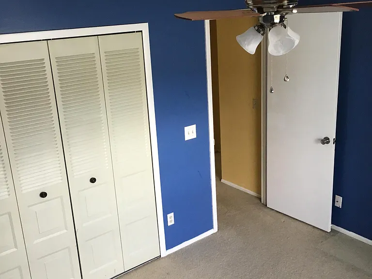 2505 Long Meadow Way — Photo 10