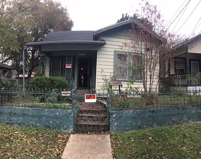 1st image of 114 W Franciscan #5