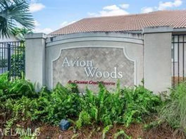3505 Avion Woods CT #904, NAPLES, FL 34104