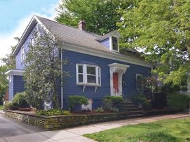 130 Constitution St