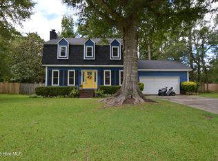 409 Scotsdale Dr, Jacksonville, NC 28546