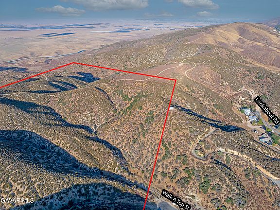 4th image of Elizabeth Lake Rd