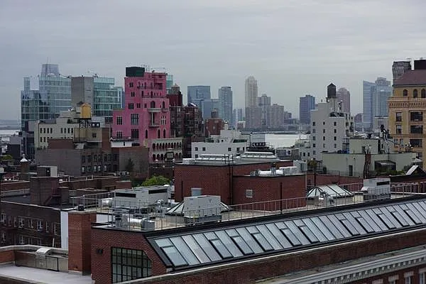 Rented by Domus Realty | media 54