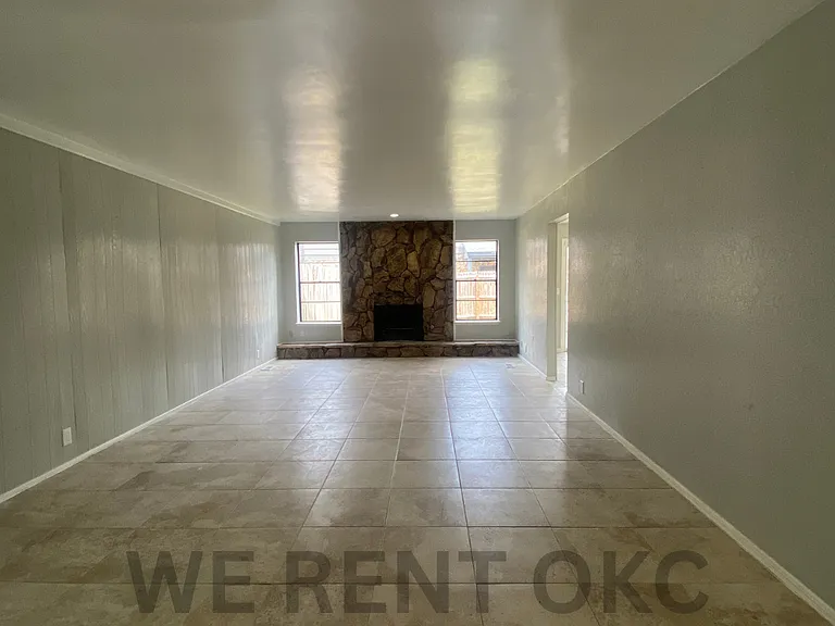 3611 Wynn Cir #1 — Photo 5