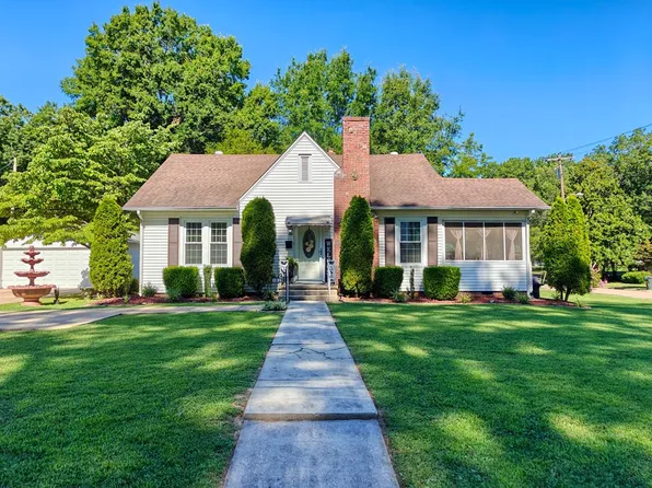1019 Main St, Mc Kenzie, TN 38201