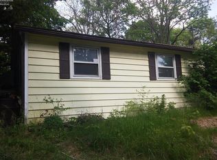 4461 Darr Rd, Fremont, OH 43420