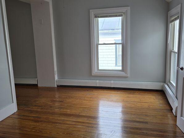 22 Rodney St #2