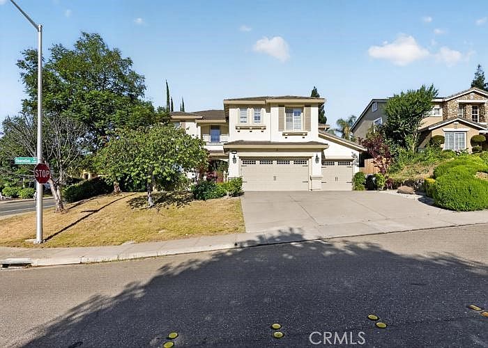 1st image of 1671 Observation Way