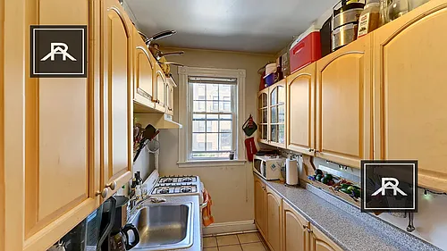 17 Glenville Ave #2 Photo 1