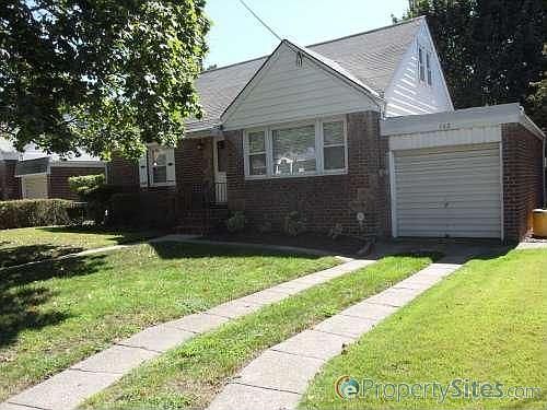 1st image of 162 Boston Ave