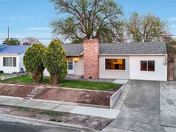 4th image of 807 S Hawthorne Drive